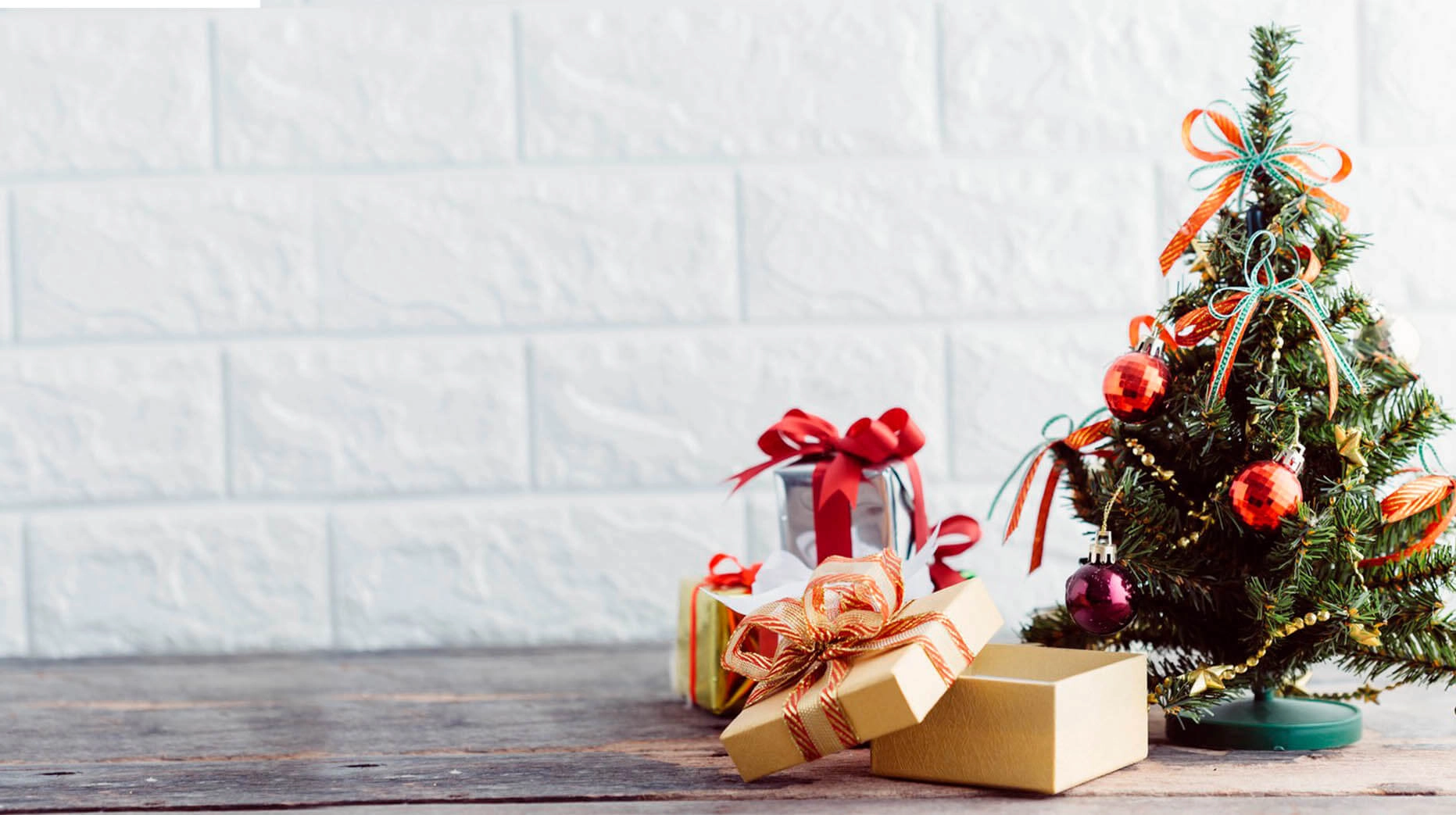 Акция «Новогоднее чудо» во взрослом отделении Москвы