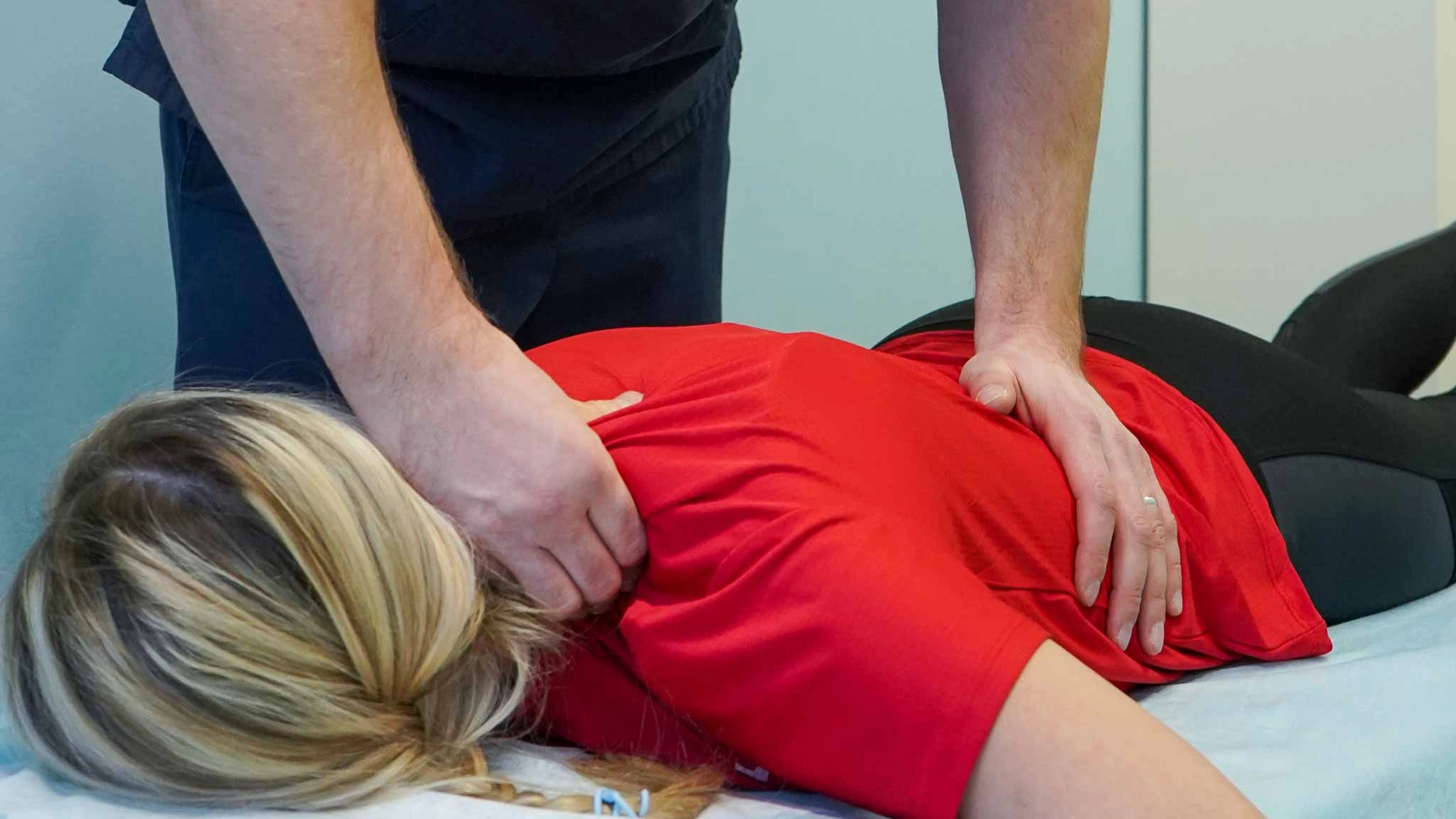 Фото приема у врача-корректолога С. А. Куликова