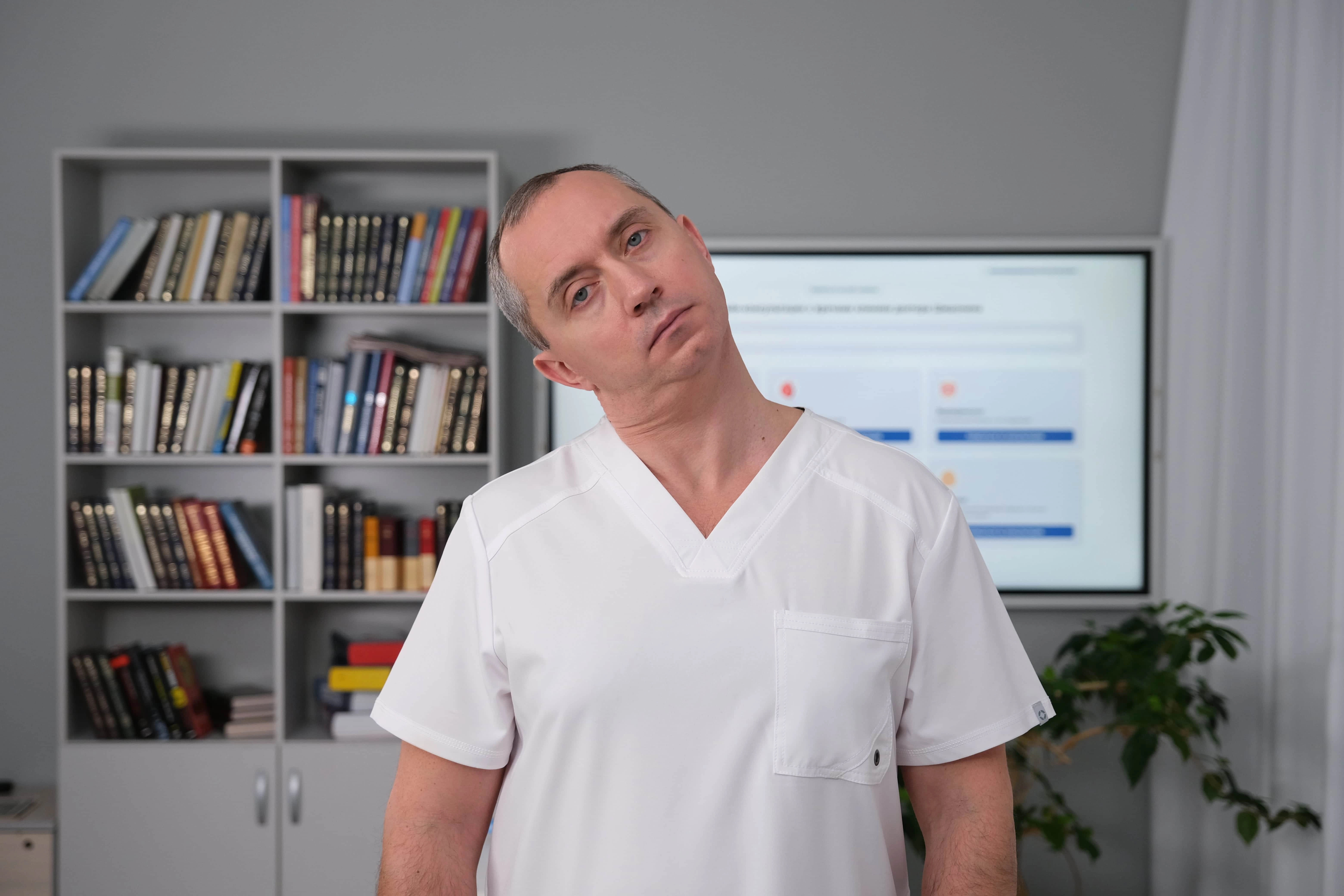 Первое упражнение комплекса