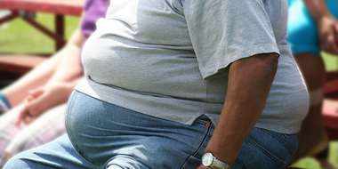 Британские врачи предложили бороться с ожирением, ухудшая кровоток в желудке