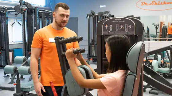 Фото занятий с ЛФК-инструктором Е. В. Козырем