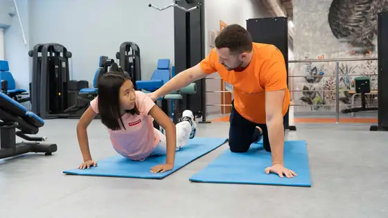 Фото занятий с ЛФК-инструктором Козырем Е. В.