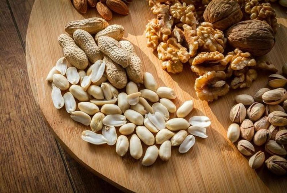 Польза и вред орехов при атеросклерозе